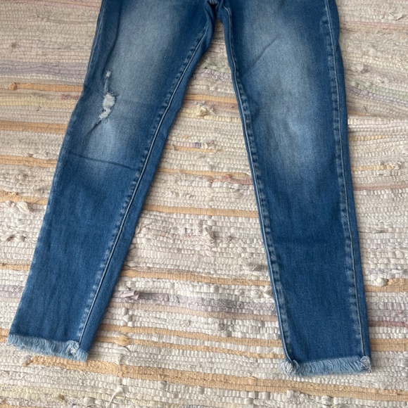 KanCan Ultra High Rise Stretch Distressed Skinny Jeans Size 29 - Picture 2 of 9